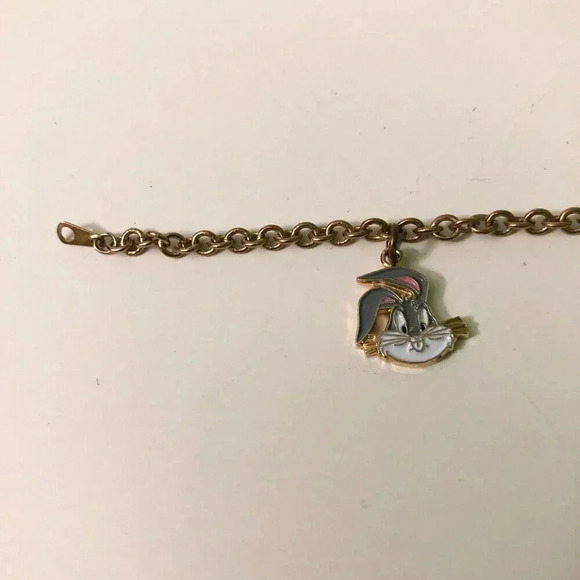 Vtg 1996 Looney Tunes Bugs Bunny Small Bracelet Charm Warner Bros - Picture 11 of 16